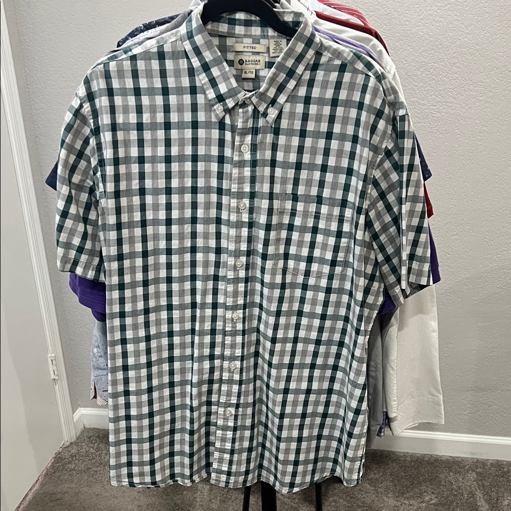 Haggar Men's Green and White Plaid Shirt